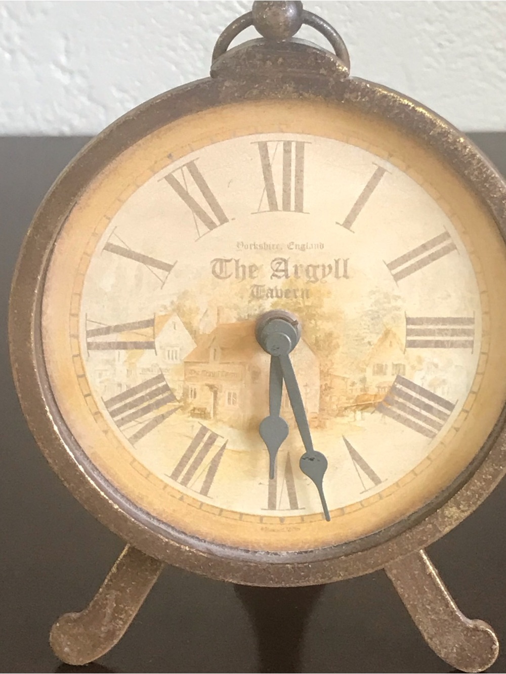 Vintage Style Round Clock - Cream and Yellow on Gold Colored Stand